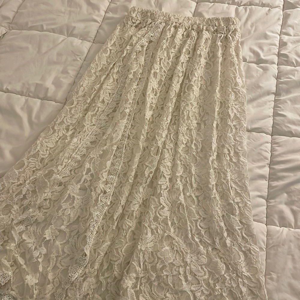 Lace high waist vintage skirt with slit